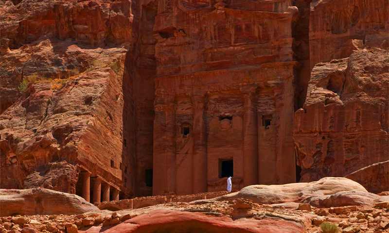Experience our Jordan Private Tours. Visit Petra, Wadi Rum and Jordan. Guided Jordan and Israel tours for individuals, couples, families and group travelers  |  IsraelTravelCompany.com